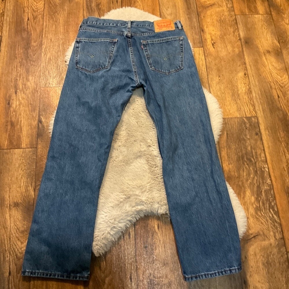 Levi's 505 Men's 34x30 Blue Denim Jeans‎ Medium Wash Measure 32x29 - Picture 7 of 11